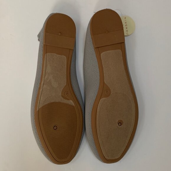 Danskin Wonder Round Toe Ballet Flat - Picture 5 of 7